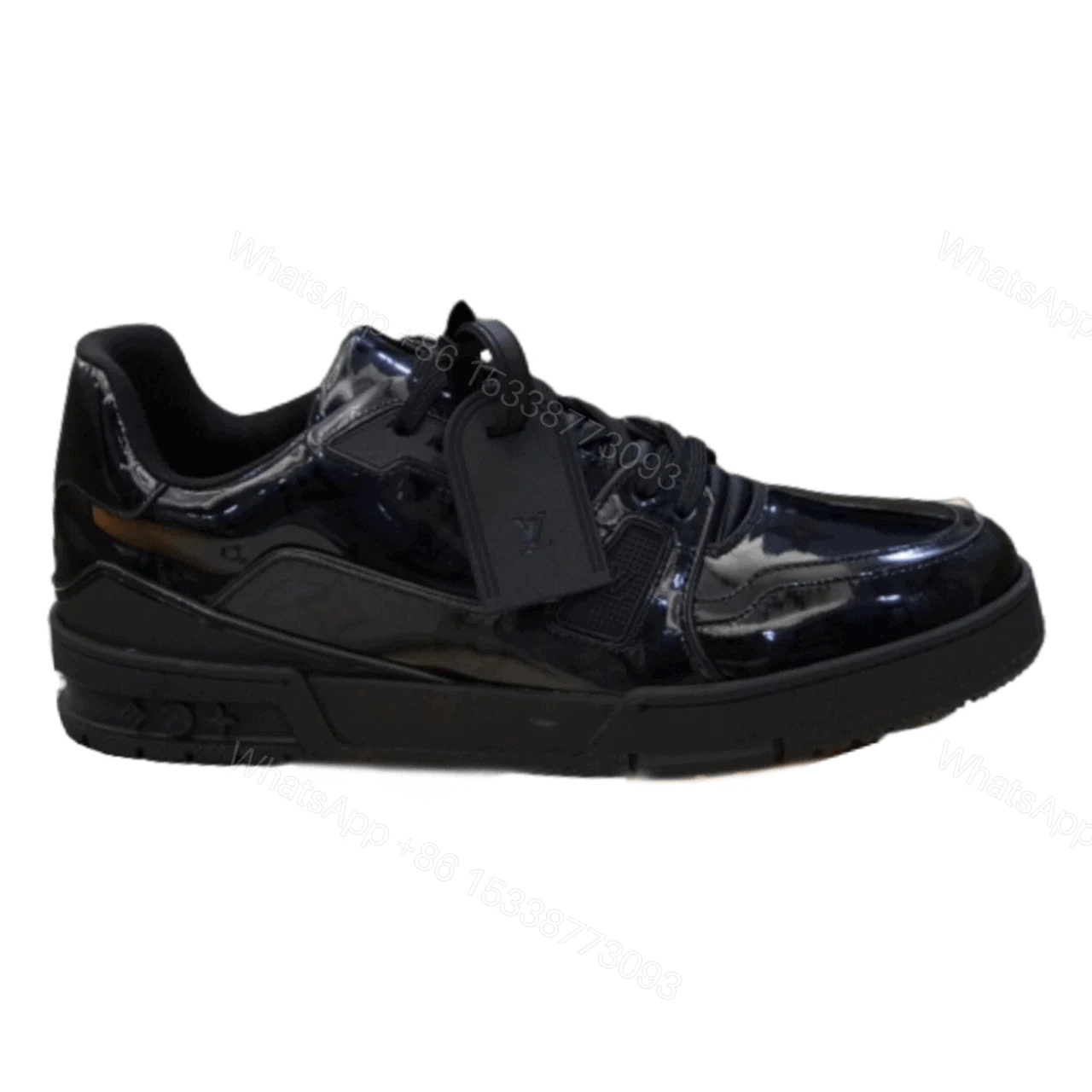 LOUIS VUITTON TRAINER SNEAKER – LV202 — view 1