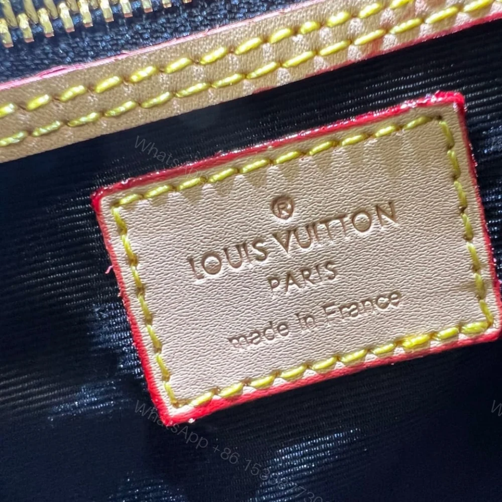 View 8 of Louis Vuitton Speedy P9 Bandoulière Monogram Green 25Cm