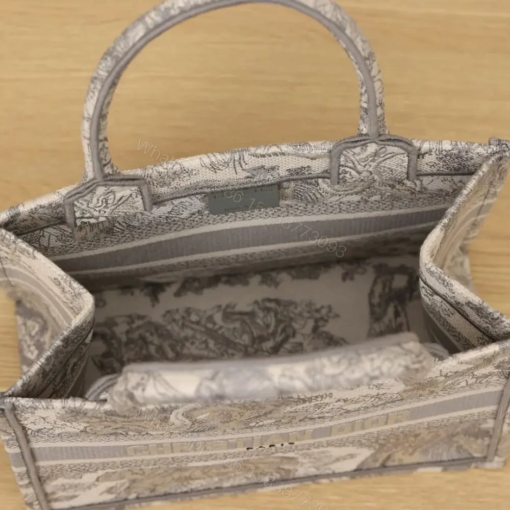 View 8 of 高仿Dior*BookTote系列茹伊刺繡灰色S免檢版