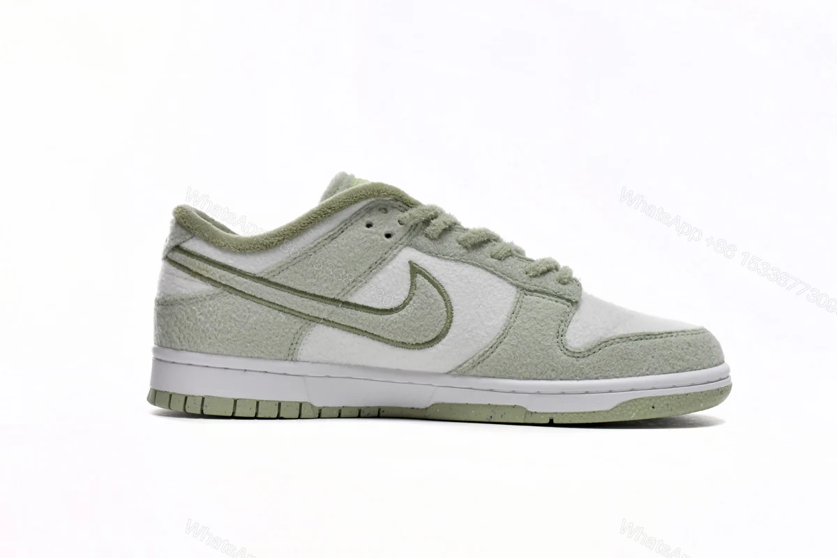 View 2 of Dunk Low SE "Honeydew" DQ7579-300