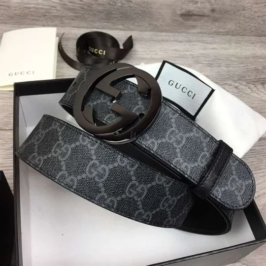 View 4 of GUCCI MEN’S BLACK GG SUPREME BELT WITH G BUCKLE – B32