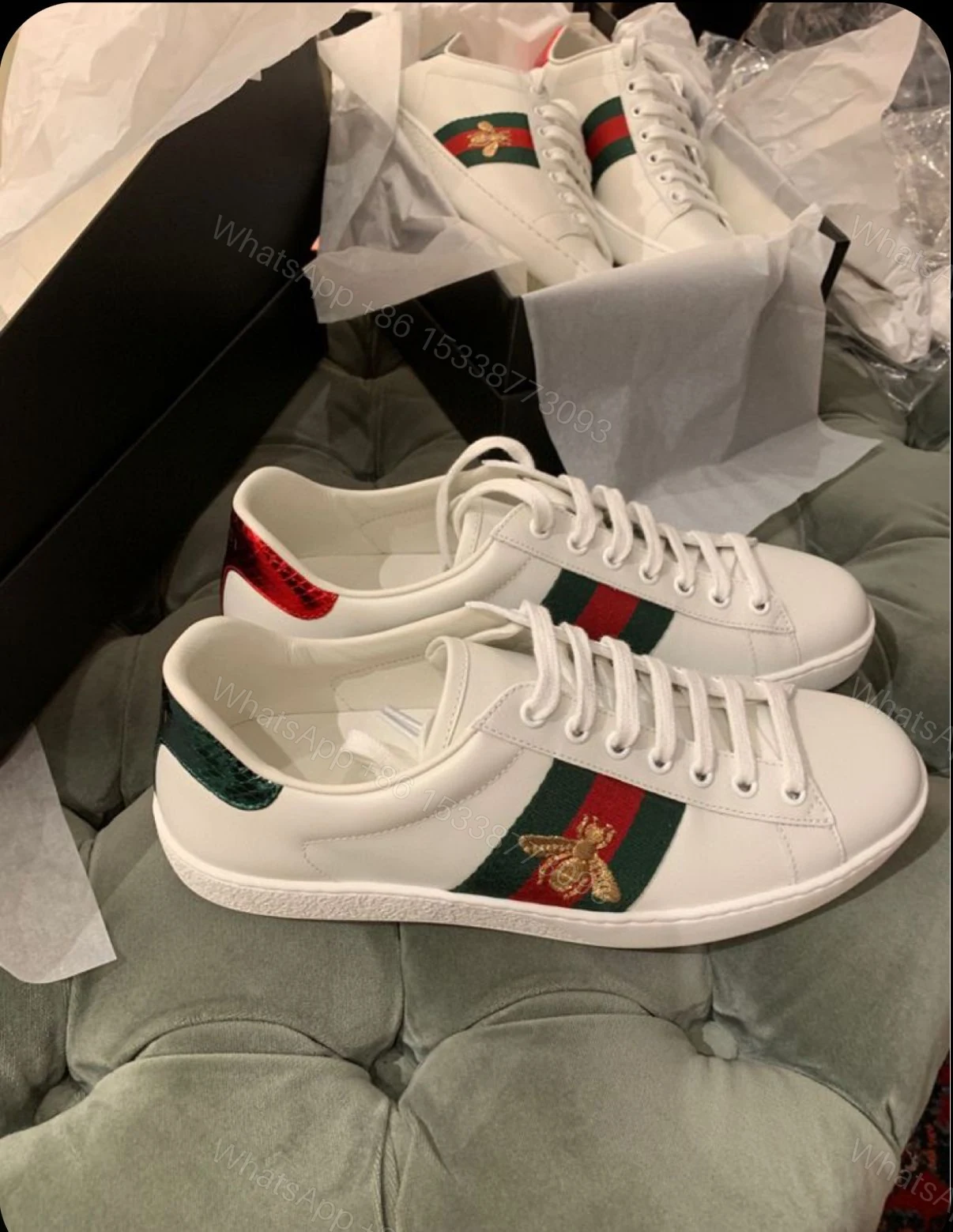 FIRST COPY Gucci Bee In stock shoes for men — view 1