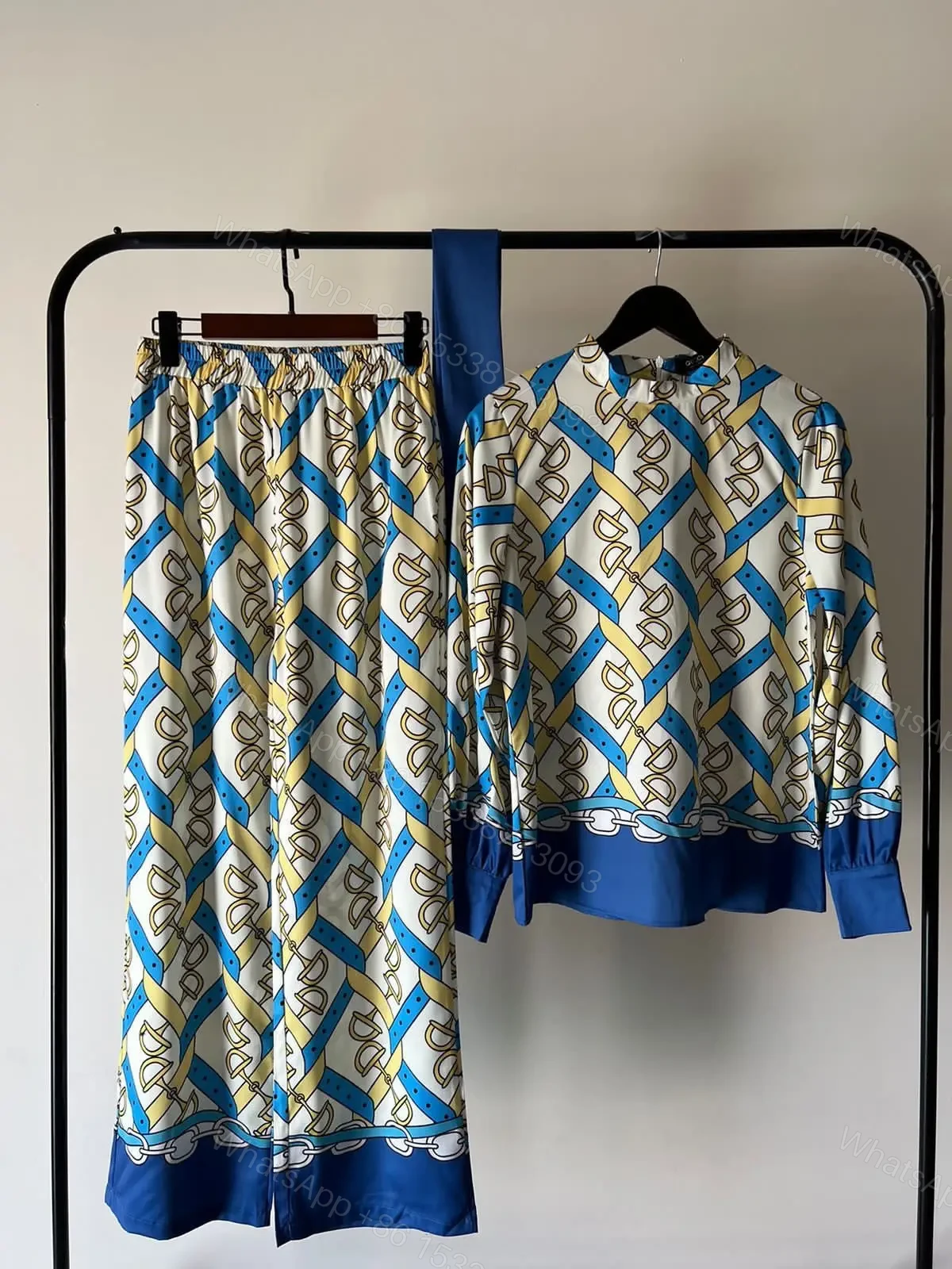 GUCCI Horsebit-Print Silk Co-Ord Set — view 1