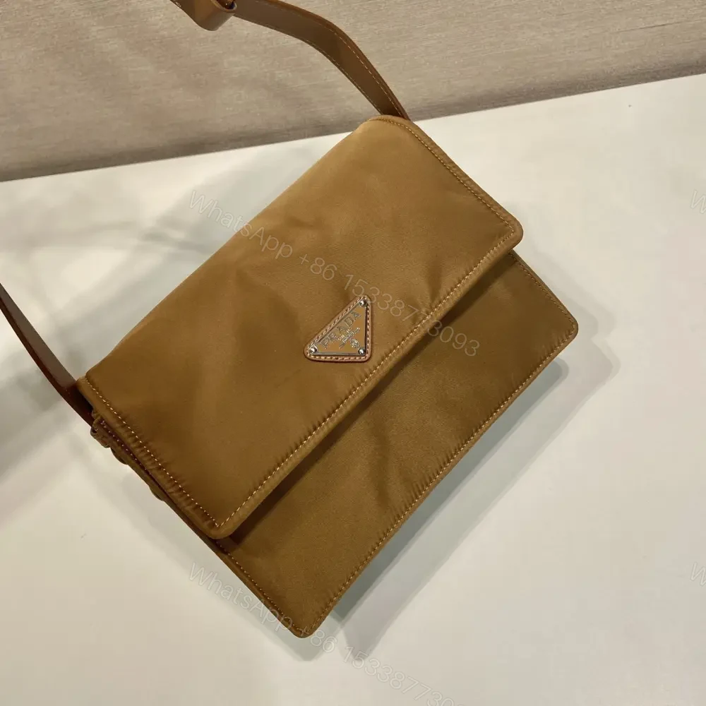 View 6 of 高仿Prada*RE-Nylon系列1BD313尼龍郵差包棕色小號免檢版