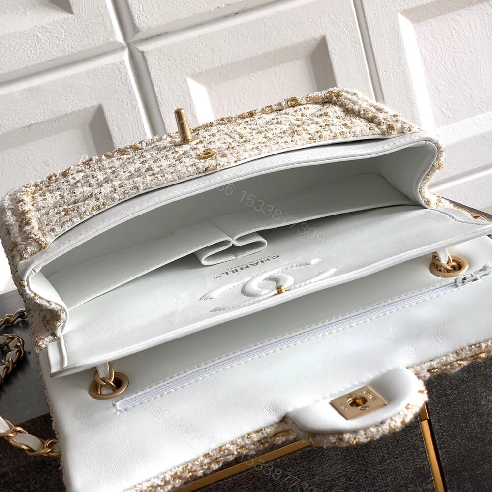 View 8 of Chanel Classic 11.12 Handbag(HIGH-END GRADE)