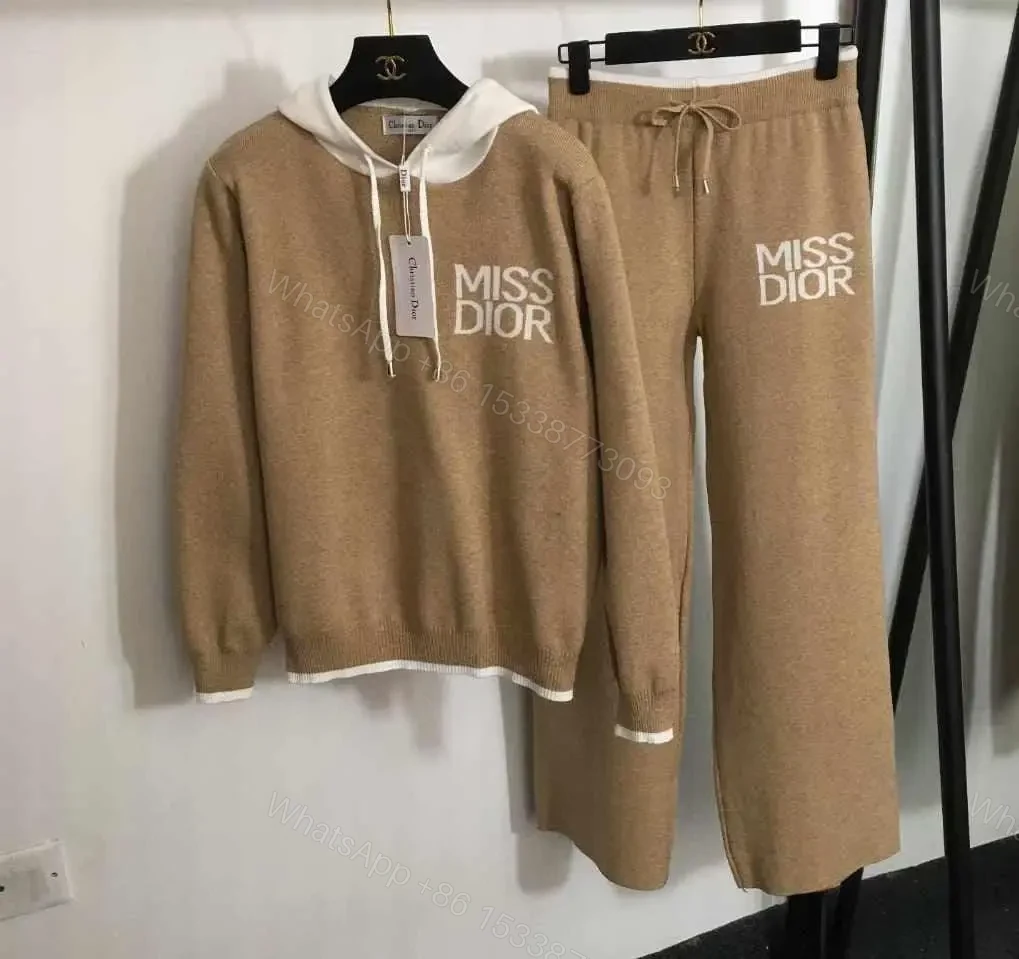 DIOR — view 1
