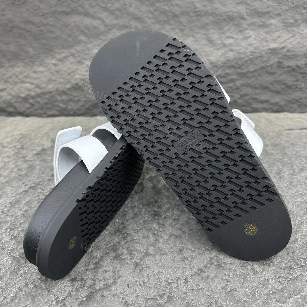View 5 of Minimalist Luxury Leather Slides – Signature H-Cut, Cushioned Fit