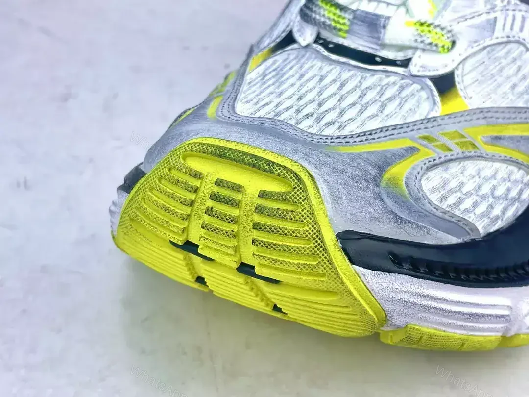View 3 of BALENCIAGA 10XL SNEAKER – BB278