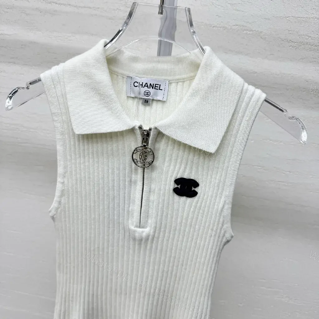 View 7 of White Knit Polo Vest, Ribbed Texture, Sleek Zip Mock-Neck Polo