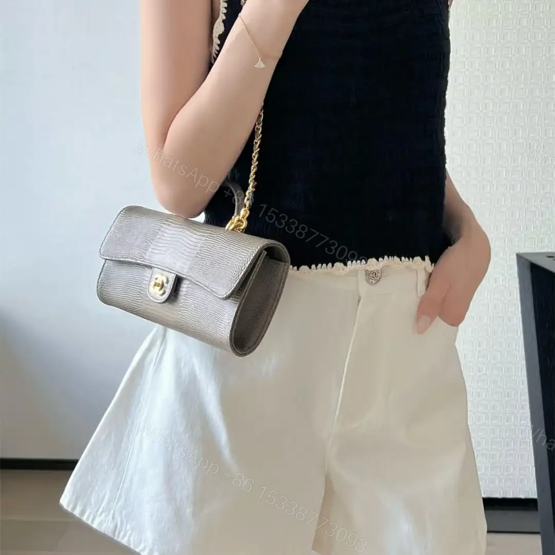 View 23 of 高仿Chanel*26A系列AP5280高級手工坊手拿包蜥蜴紋棕色免檢版