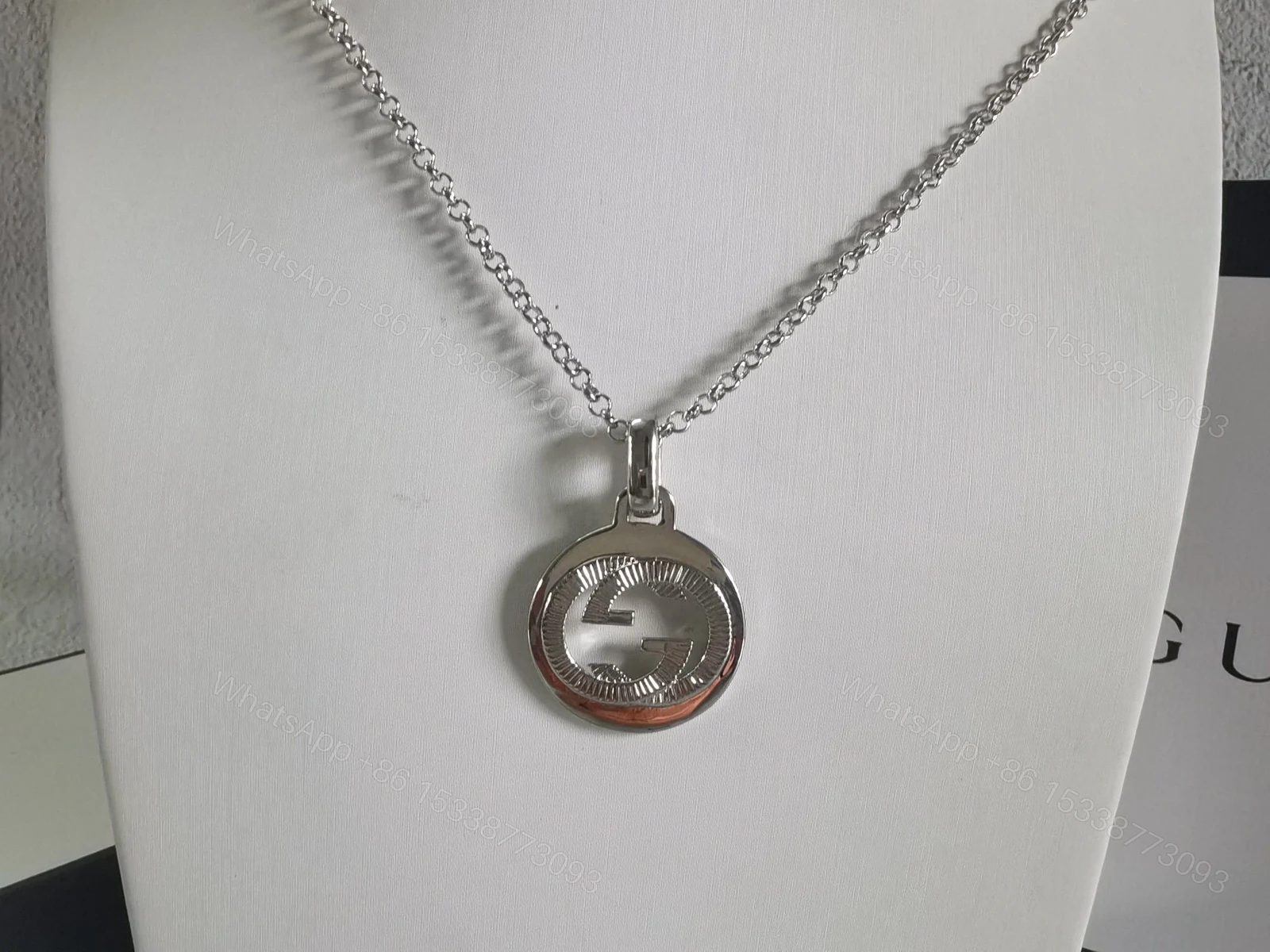 EN – Lux Necklace Gucci006 — view 1