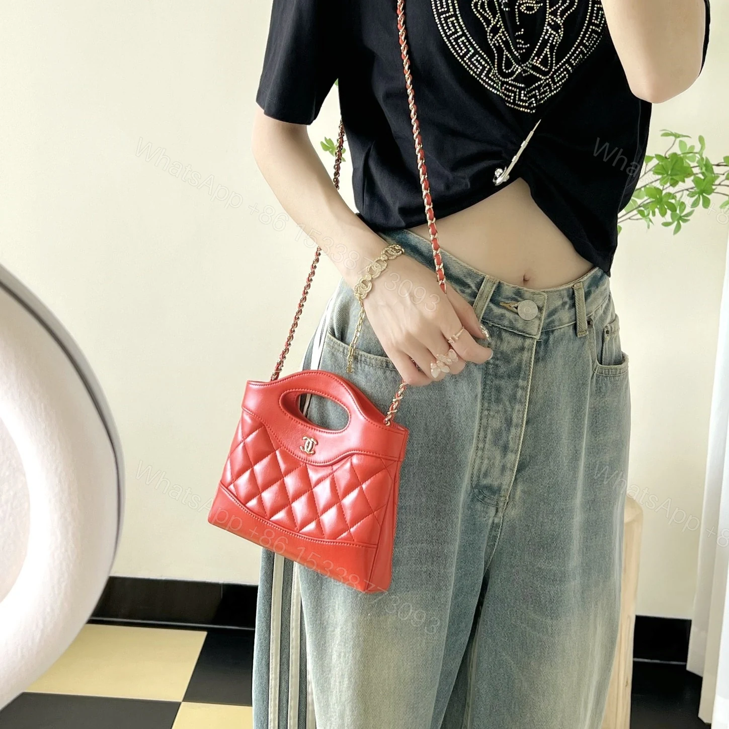 View 19 of 高仿Chanel*24S春夏系列AP3656單肩包紅色免檢版
