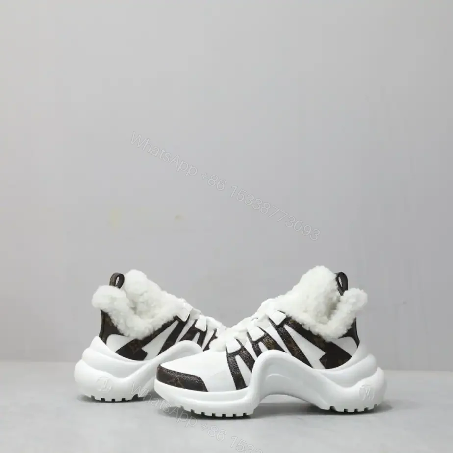 View 6 of LV ARCHLIGHT SNEAKER – LSVM017