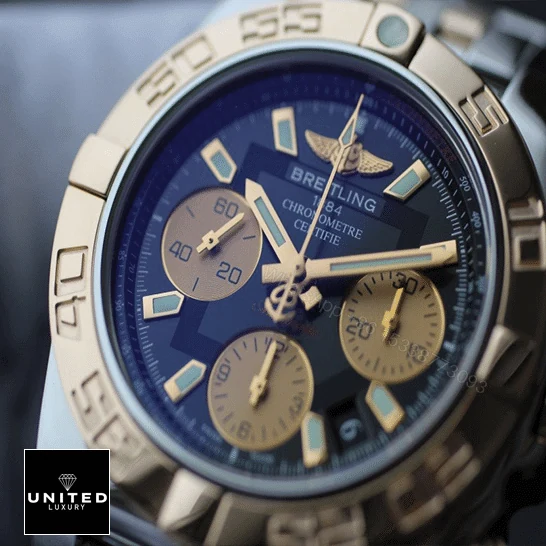View 8 of Breitling Chronomat 44 Replica