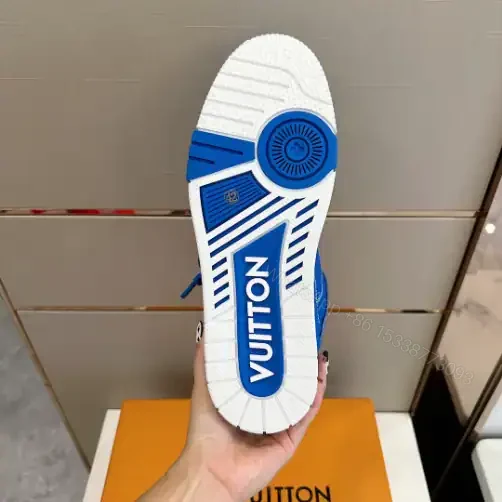 View 3 of LOUIS VUITTON SKATE SNEAKERS IN BLUE – LSVT327
