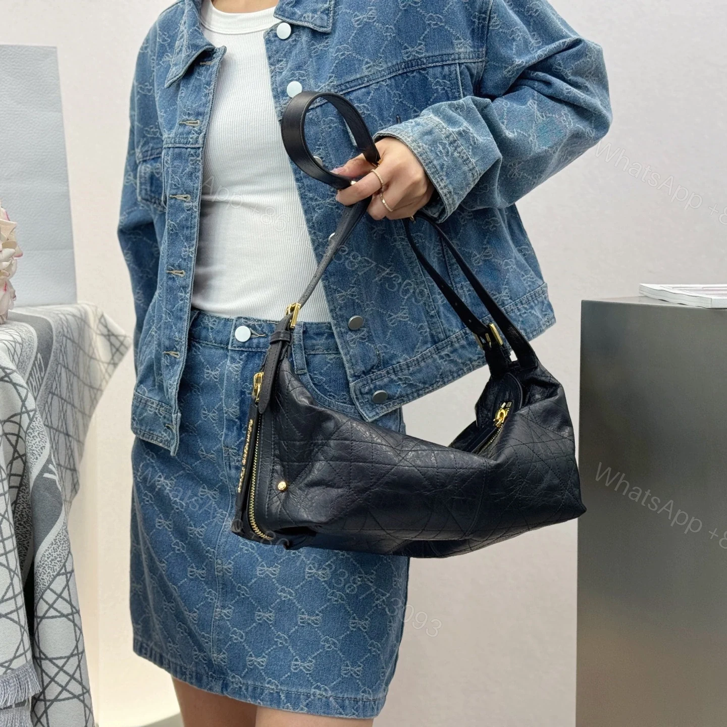 View 20 of 高仿Dior*D-Journey系列M2417M900牛皮革單肩包黑色中號免檢版