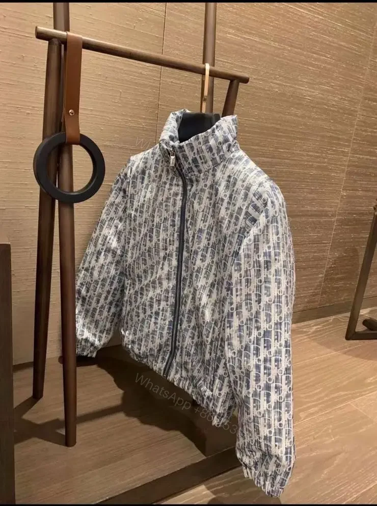 DIOR — view 1