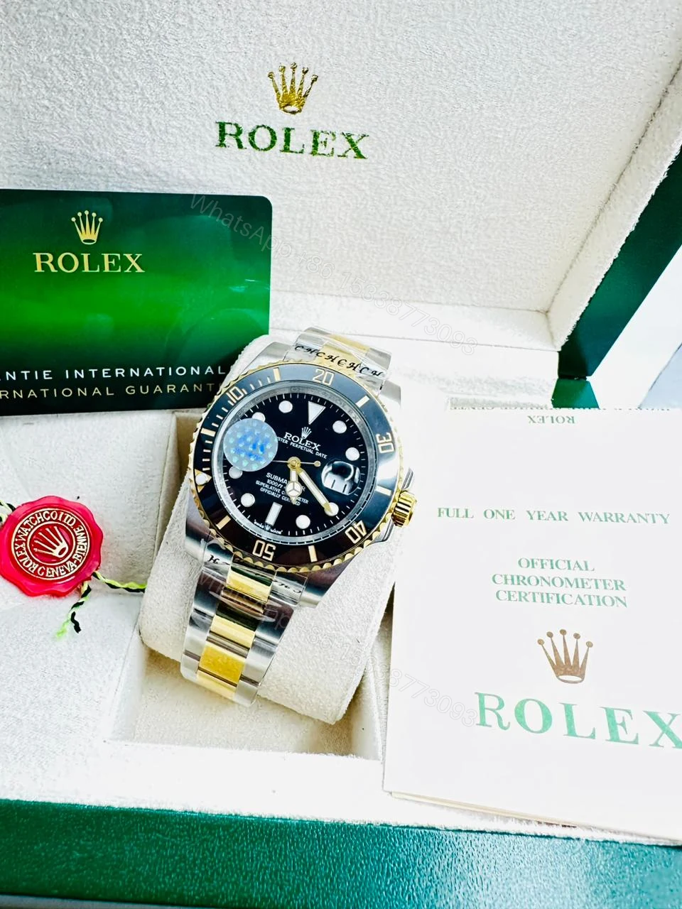 Rolex Submariner Watch — view 1