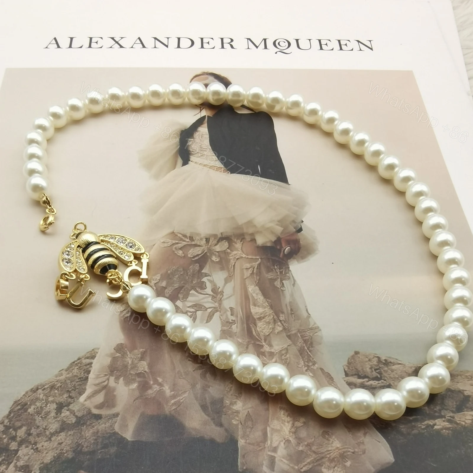 View 6 of EN – Lux Gucci Necklaces 006