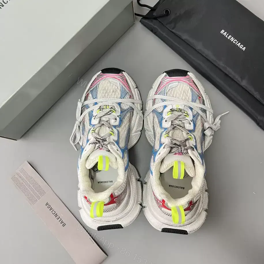 View 3 of BALENCIAGA MEN’S 3XL TRAINERS – BB236