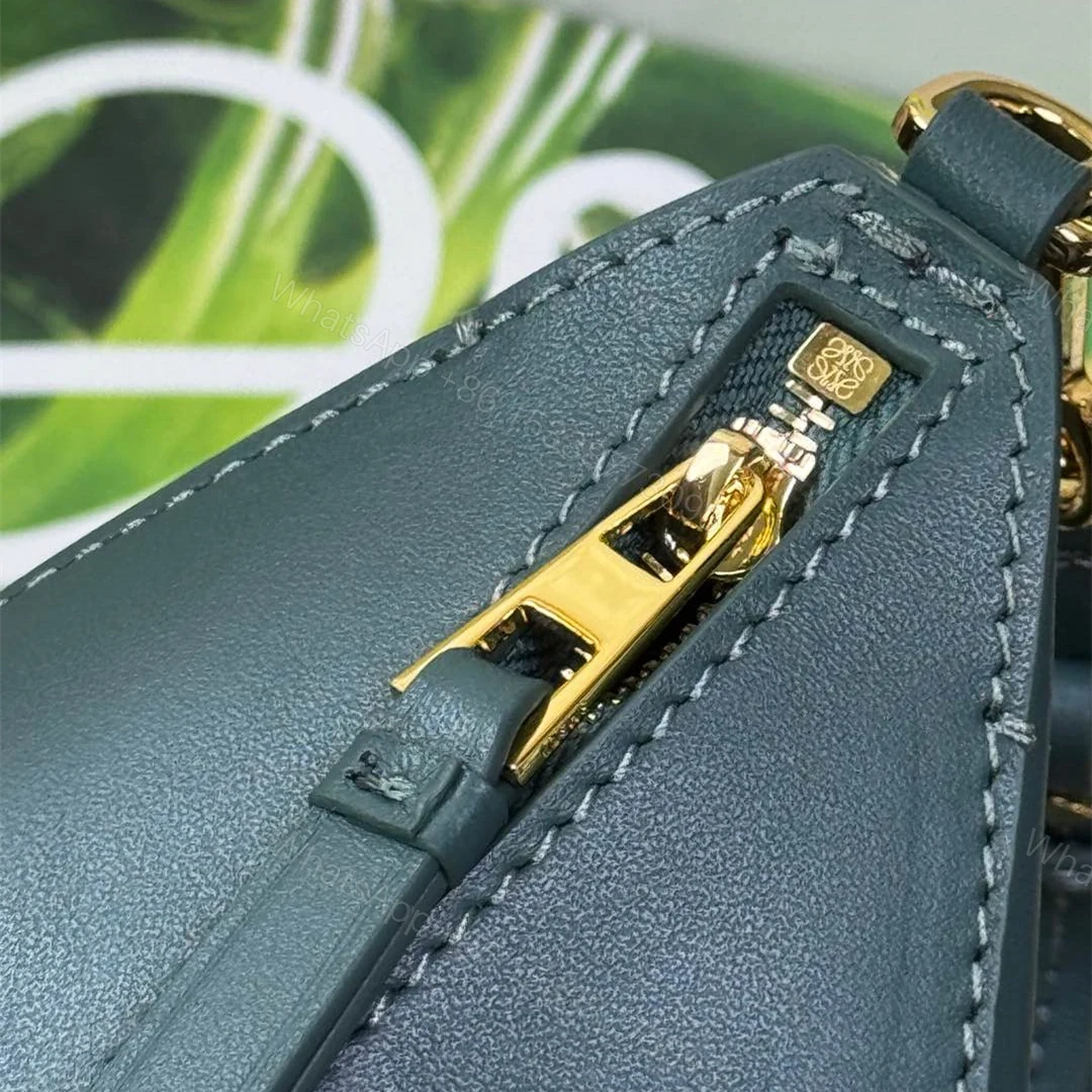 View 11 of 高仿Loewe*Fold系列4535小牛皮手提單肩包香根草色免檢版