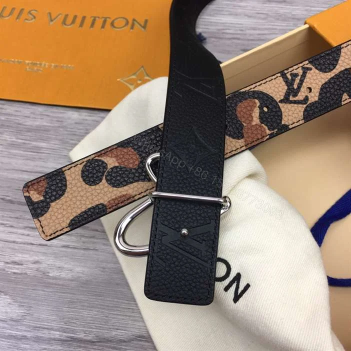 View 4 of LOUIS VUITTON HEART BELT – B174