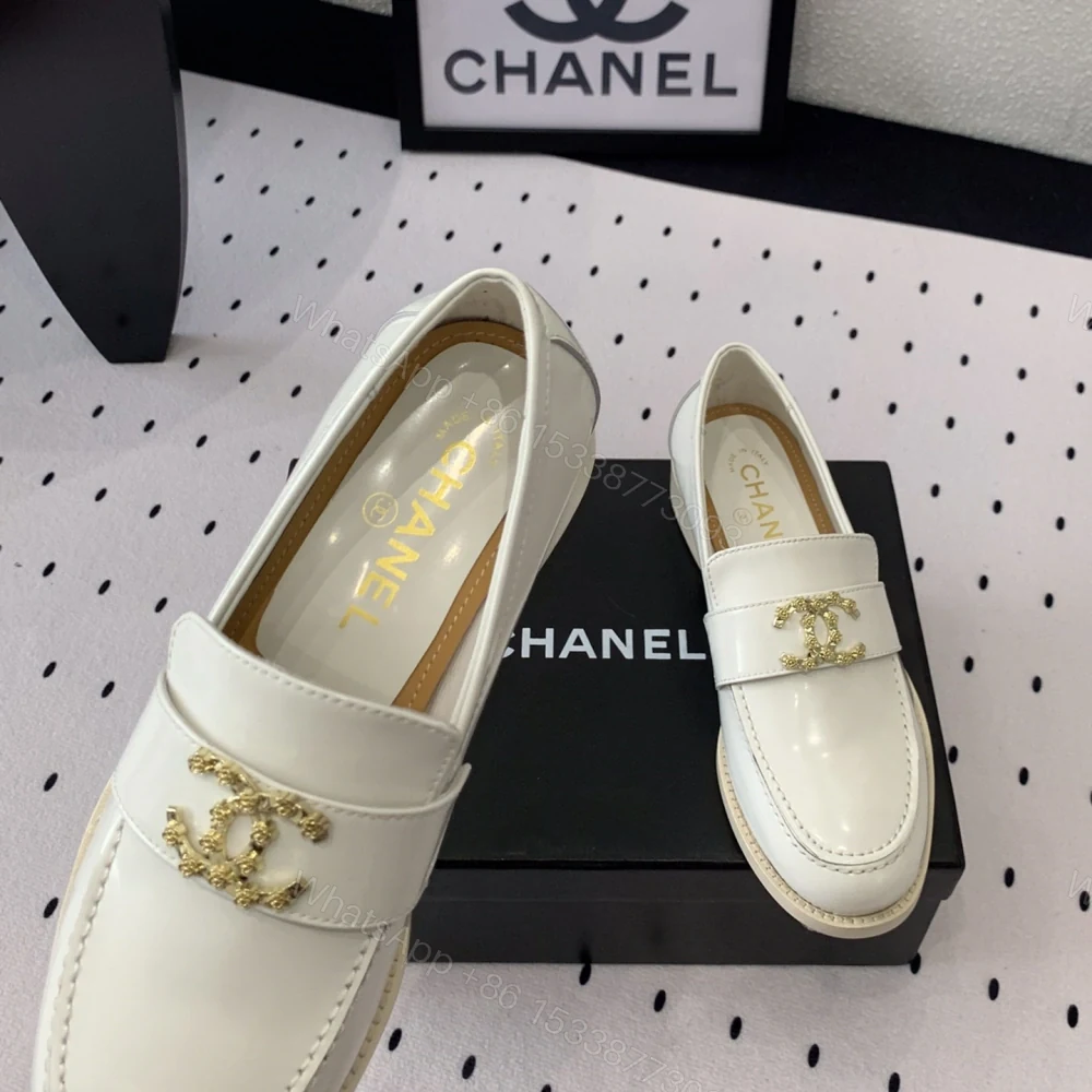 View 4 of 高仿Chanel*24S系列G45663A牛皮革樂福鞋白色3CM免檢版