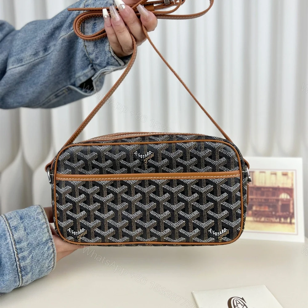 View 2 of 高仿Goyard*CAPVEP4相機郵差包棕色小號免檢版