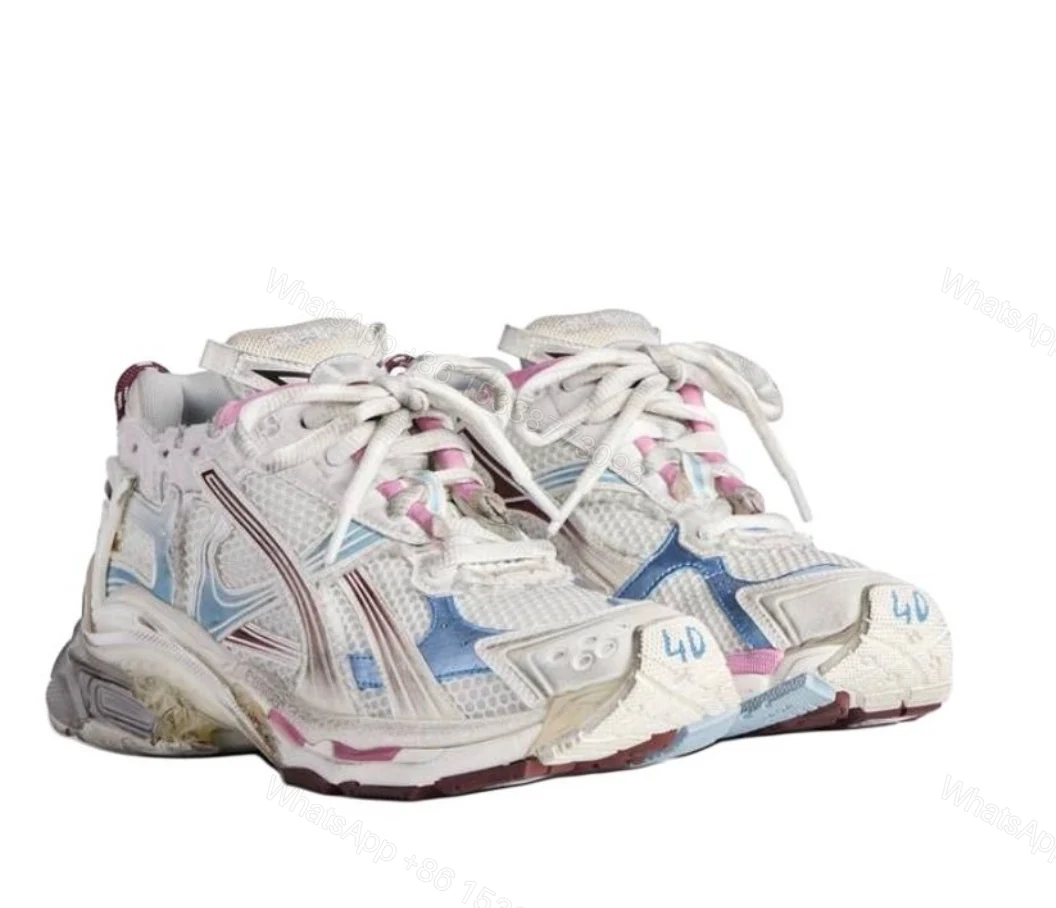 Balenciga Runner Gradient Sneaker 772774WRUNG9245 — view 2