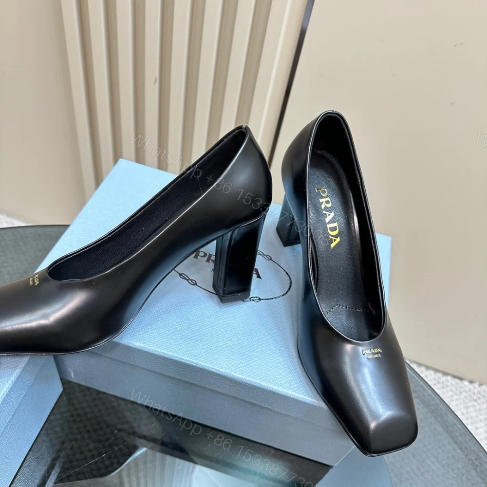 View 3 of 高仿Prada*1I837A方頭粗跟高踭鞋8.5CM小牛皮黑色免檢版