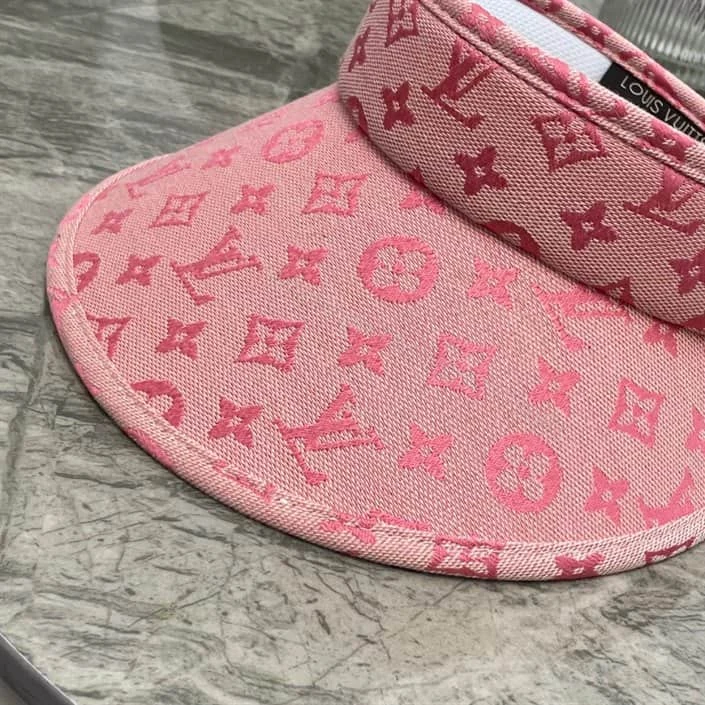 View 9 of Louis Vuitton Visor – LHC11
