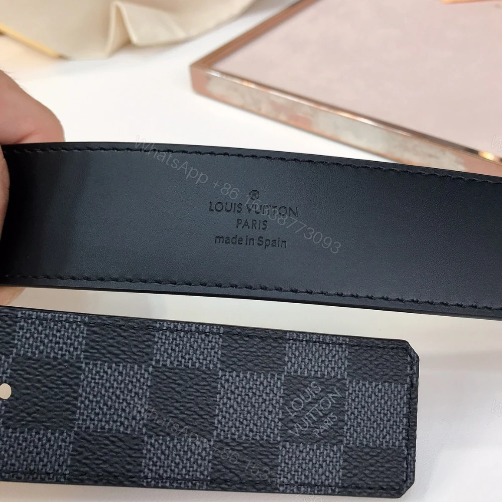 View 6 of Louis Vuitton Ceinture LV Initiales Reversible 4Cm