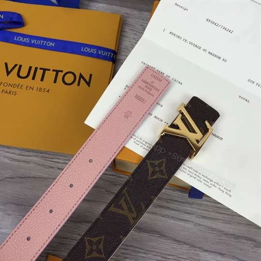 View 6 of LOUIS VUITTON LV INITIALES 30MM REVERSIBLE – B123