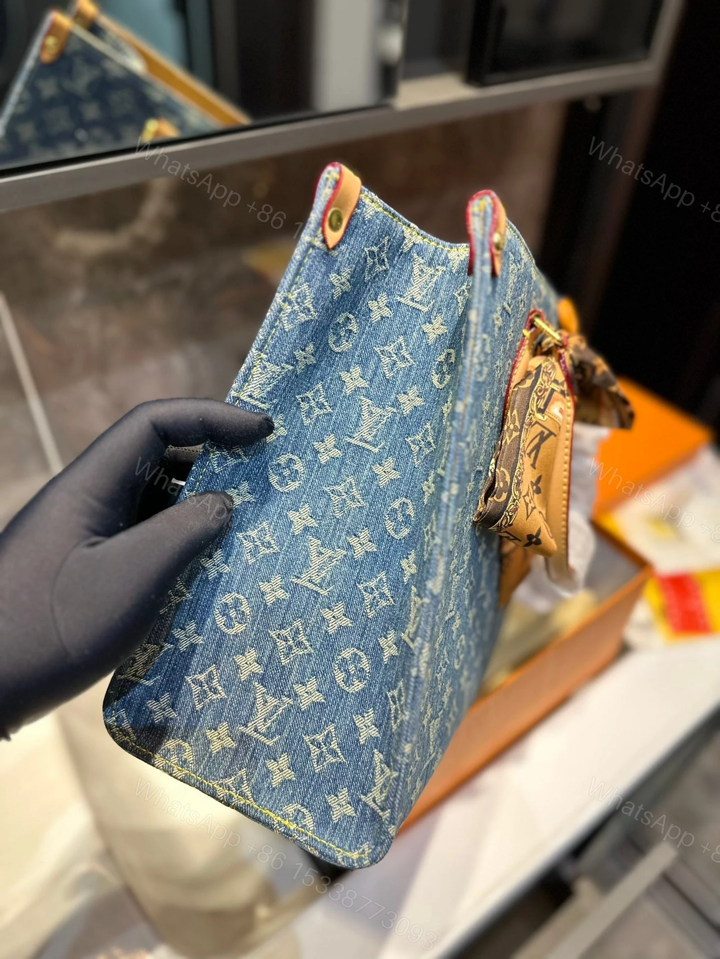 View 4 of New LV Remix OnTheGo MM