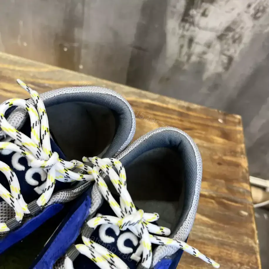 View 7 of GUCCI RUN TRAINER SNEAKERS IN BLUE – GC160