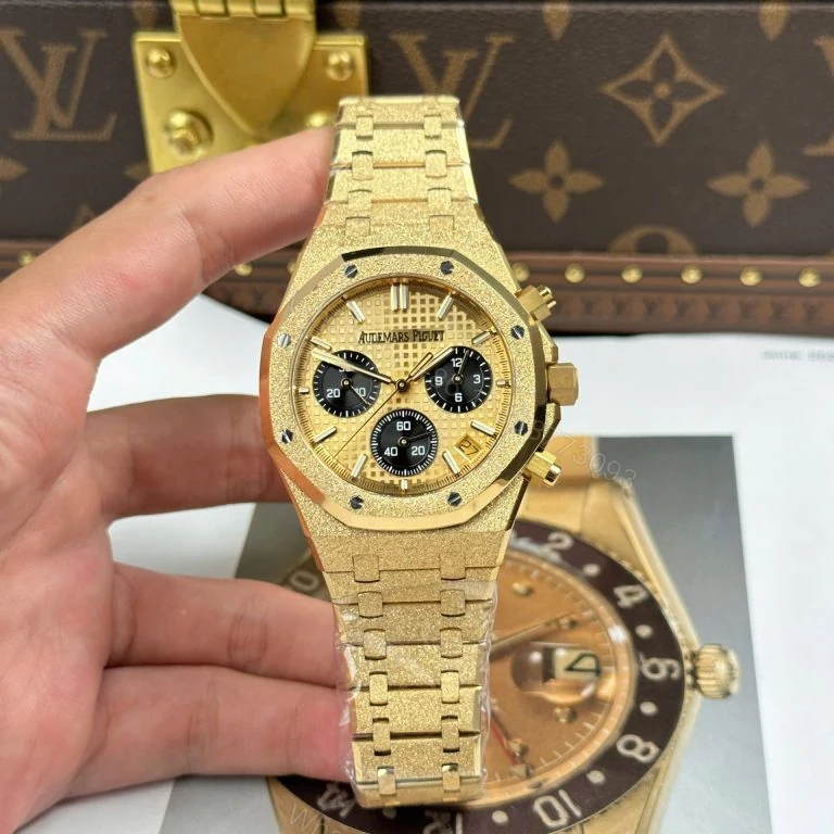 Audemars Piguet Royal Oak Chronograph Frosted Gold 26240 Super Clone Yellow Dial — view 1