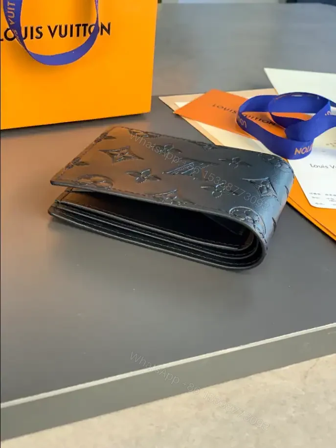 View 8 of LV MULTIPLE WALLET- RRG085