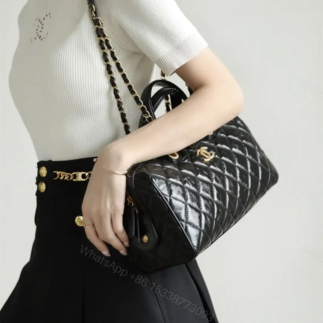 View 24 of 高仿Chanel*25A系列AS5579保齡球手提包黑色大號免檢版
