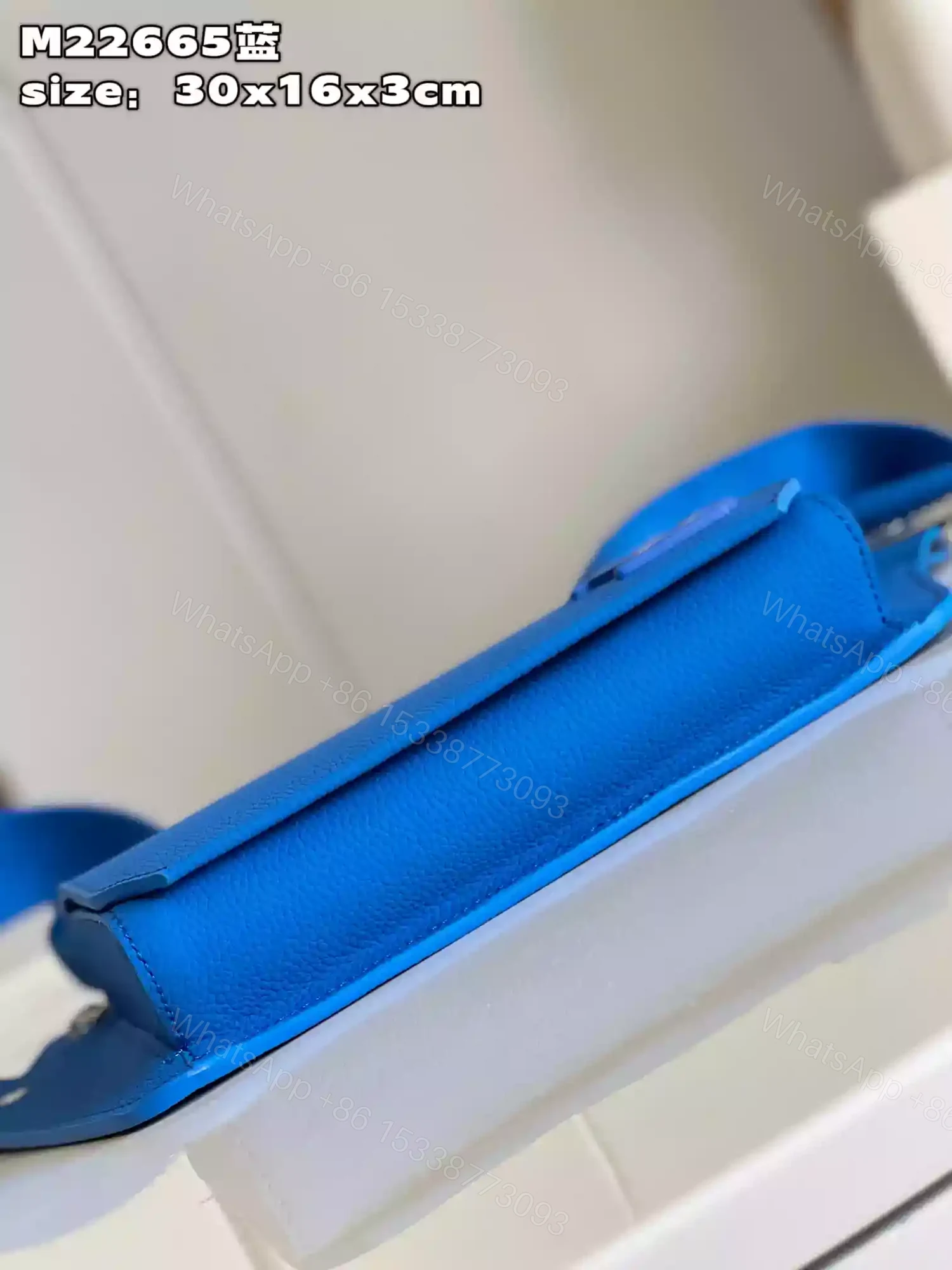 View 4 of LOUIS VUITTON TAKEOFF SLINGBAG – LBV419
