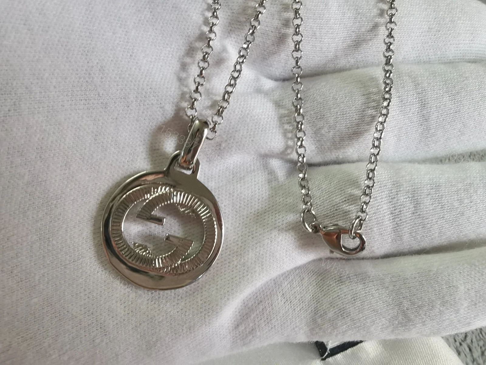 View 2 of EN – Lux Necklace Gucci006