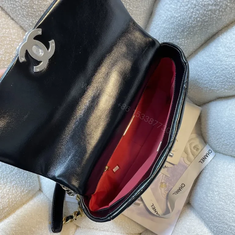 View 6 of Chic Quilted Flap Bag: Signature Chain, Leather, Day-to-Night