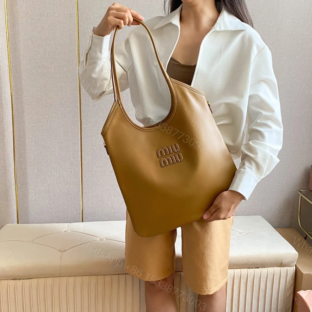 View 20 of 高仿miumiu繆繆*IVY系列5BG231限定款Tote包焦糖色免檢版