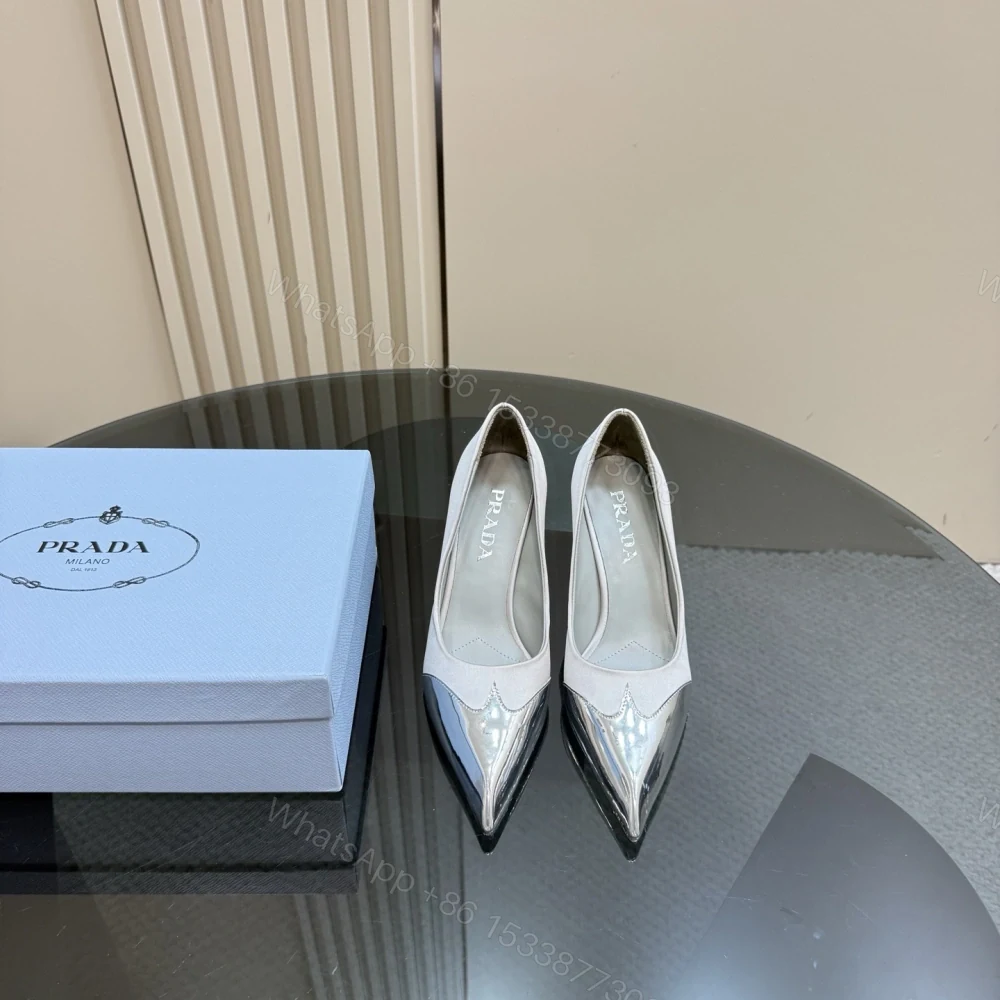 高仿Prada*春夏系列1l968O金屬漆皮尖頭細高踭鞋8.5CM米白免檢版 — view 1