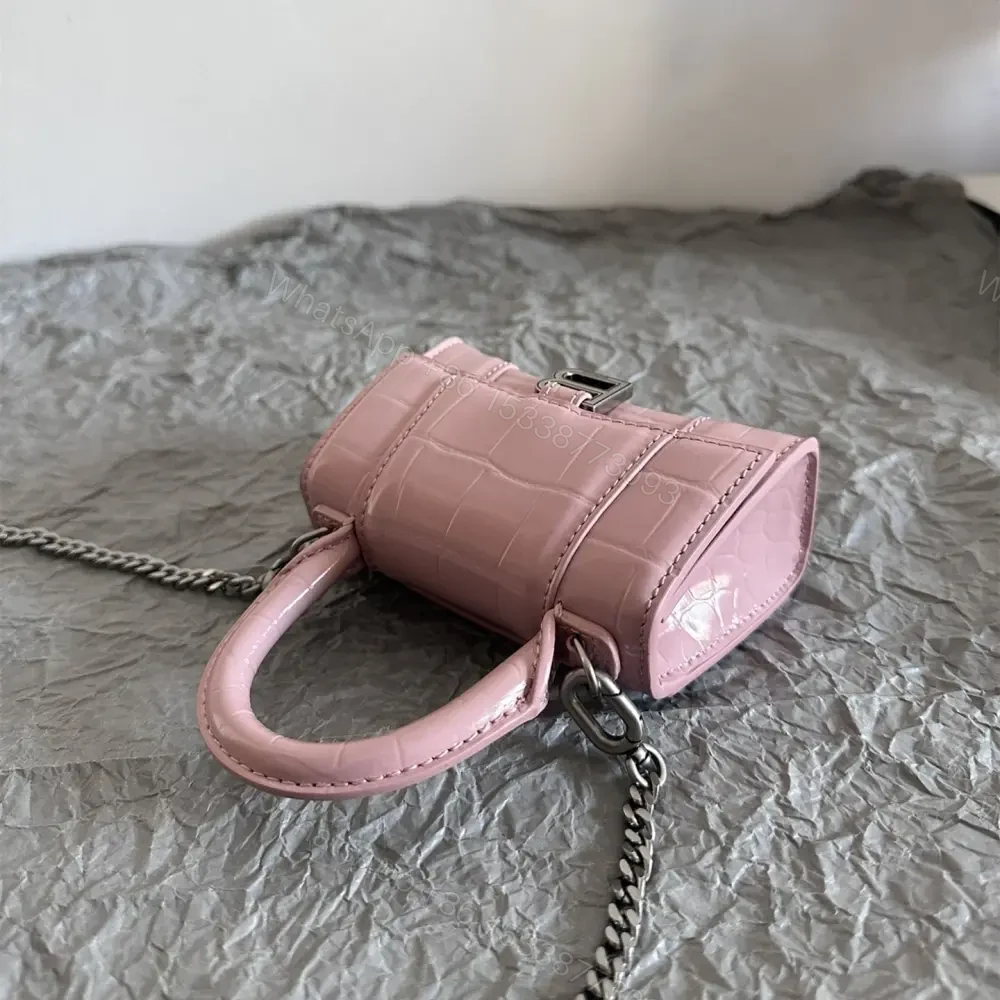 View 7 of 高仿Balenciaga*Nano系列迷你沙漏包粉色