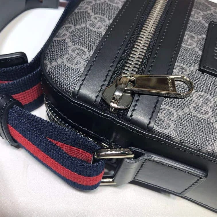 View 3 of GG BLACK MESSENGER – GBC19