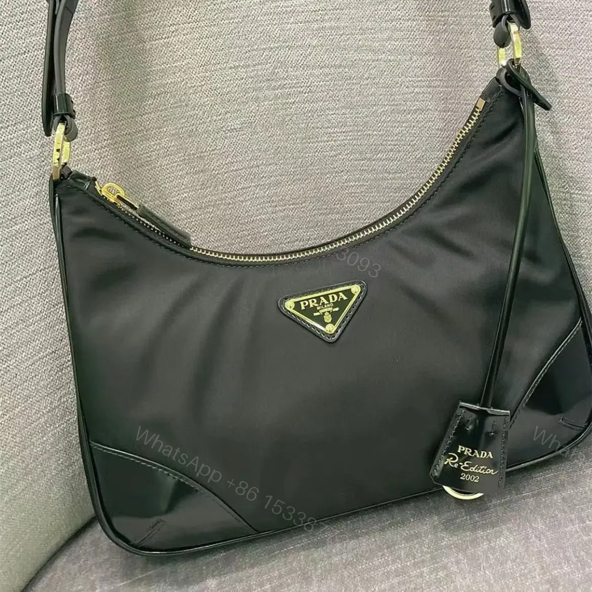 View 11 of 高仿Prada*Re-Edition系列1BC214腋下包免檢版