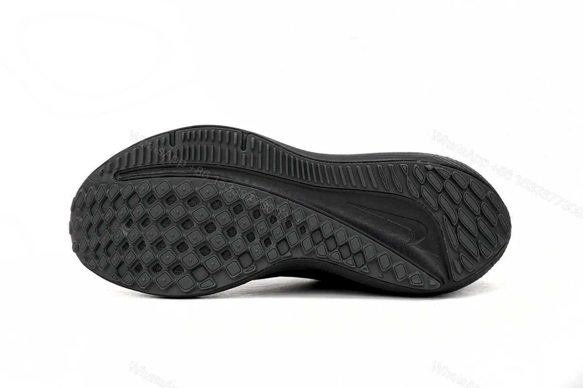 View 4 of Nike Air Winflo 9 Black DD6203-002