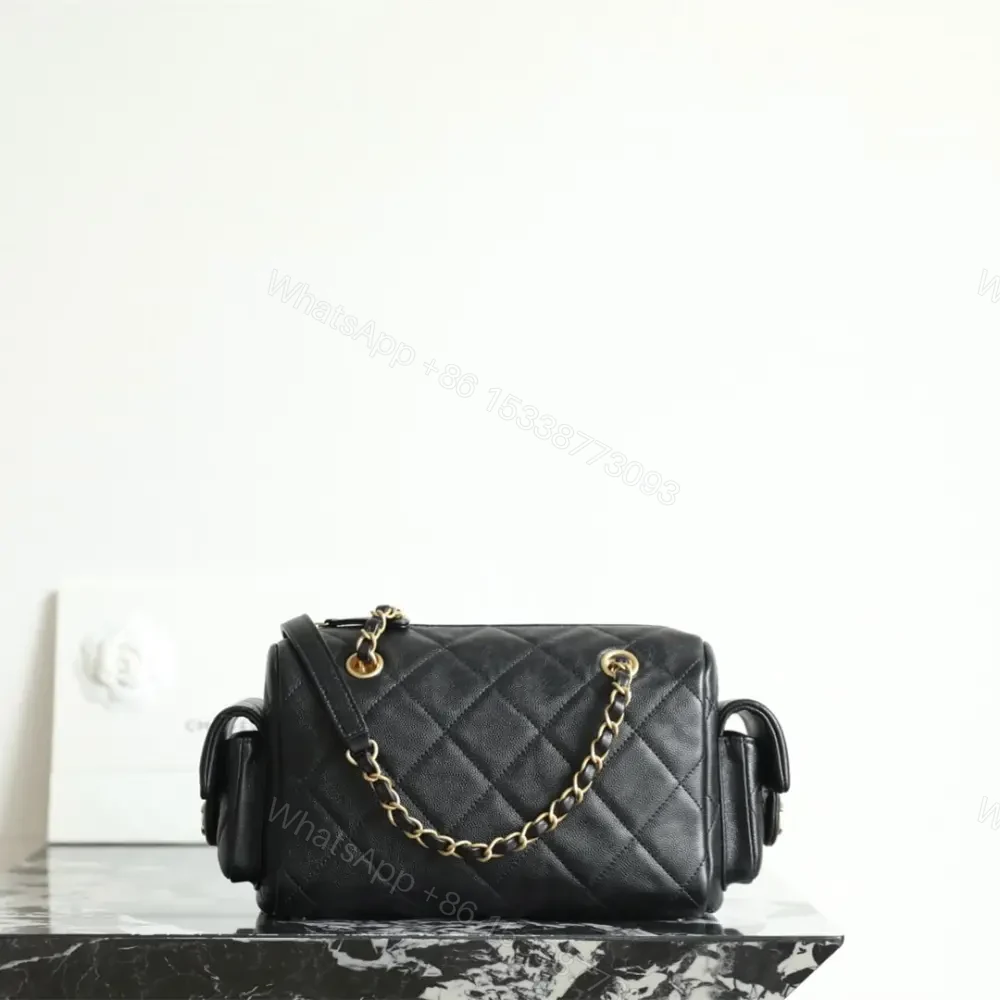 View 2 of 高仿Chanel*25K系列AS5792小牛皮腋下包黑色小號免檢版