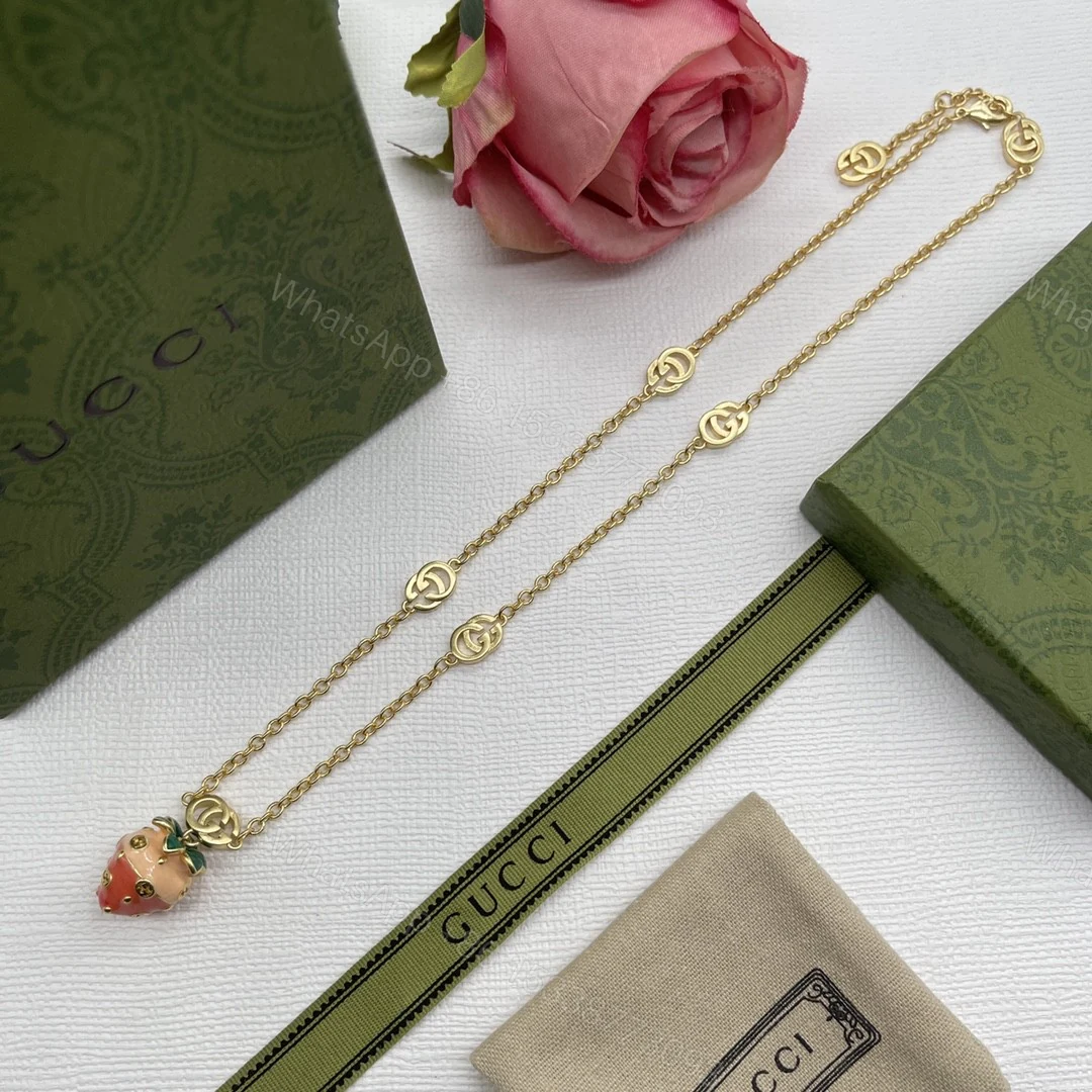 View 2 of EN – Lux Gucci Necklaces 002