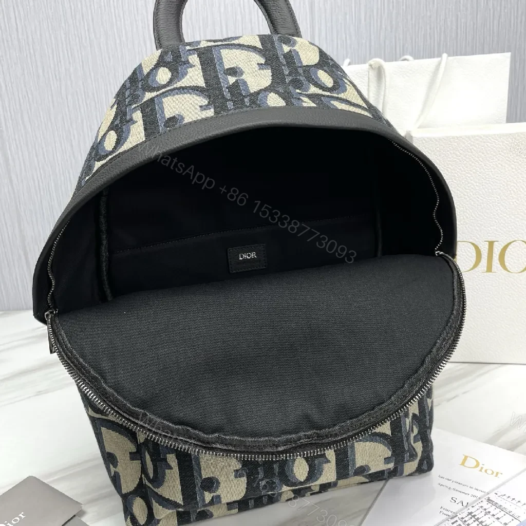 View 3 of Structured Signature Geometric Backpack